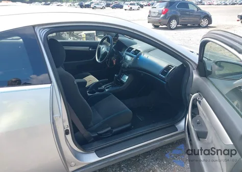 2005 Honda Accord 2.4 Lx z USA, uszkodzony, nr VIN 1HGCM72395A012362